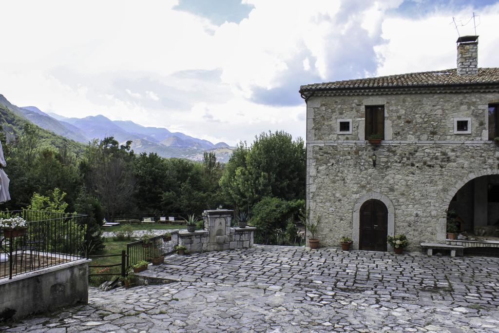 Country House Casale Kolidur Guest House Guardiaregia Exterior foto